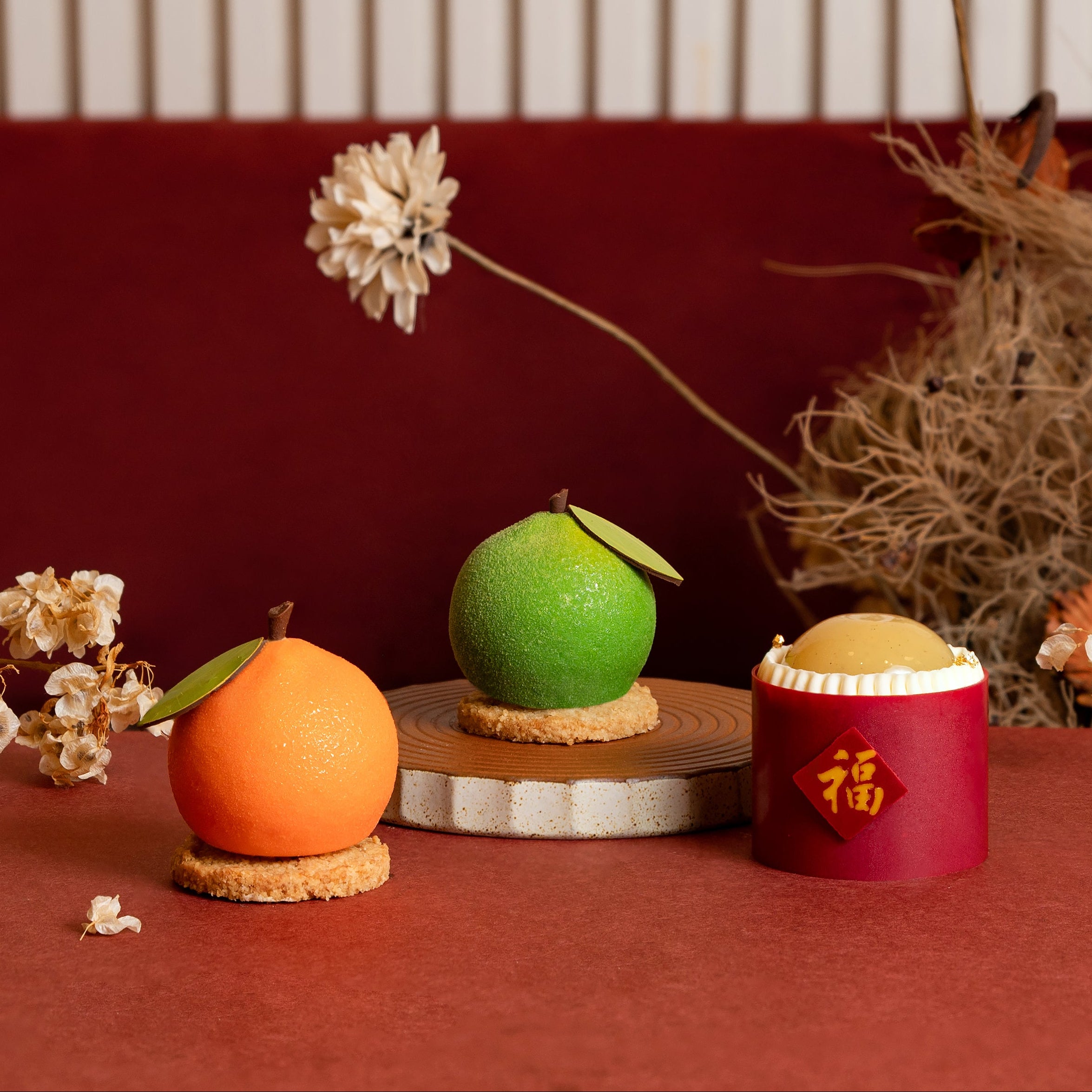 Chinese New Year Petit Gateaux Set